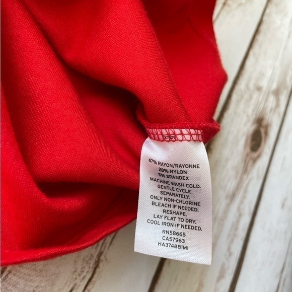 Halogen Red Tie Sleeve Tunic Top, M - Picture 8 of 8